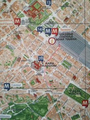 Отель Around The Corner Colosseo B&B  Рим